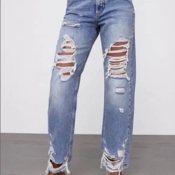Zara “pepper mom Jean” size 6 - Picture 3 of 15
